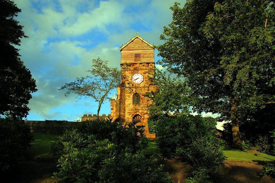 St Leonards Church: Evening