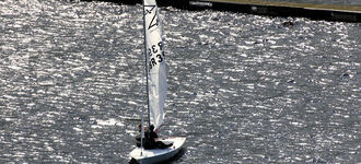 Sailing on Dove Stone Reservoir